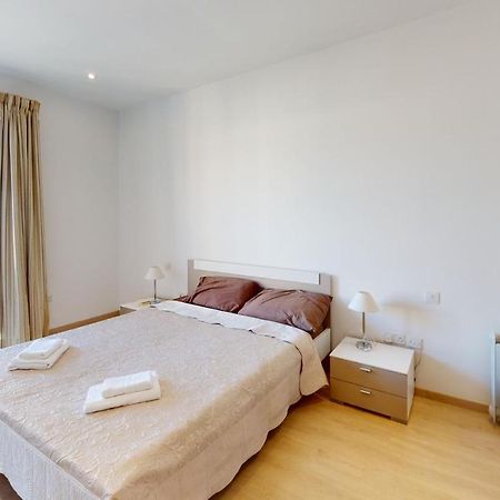Spacious 2 Bedroom Apartment In سليمة المظهر الخارجي الصورة