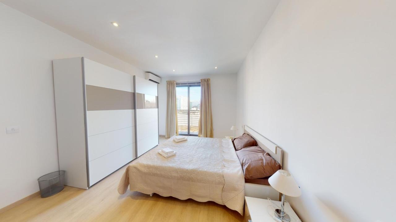 Spacious 2 Bedroom Apartment In سليمة المظهر الخارجي الصورة