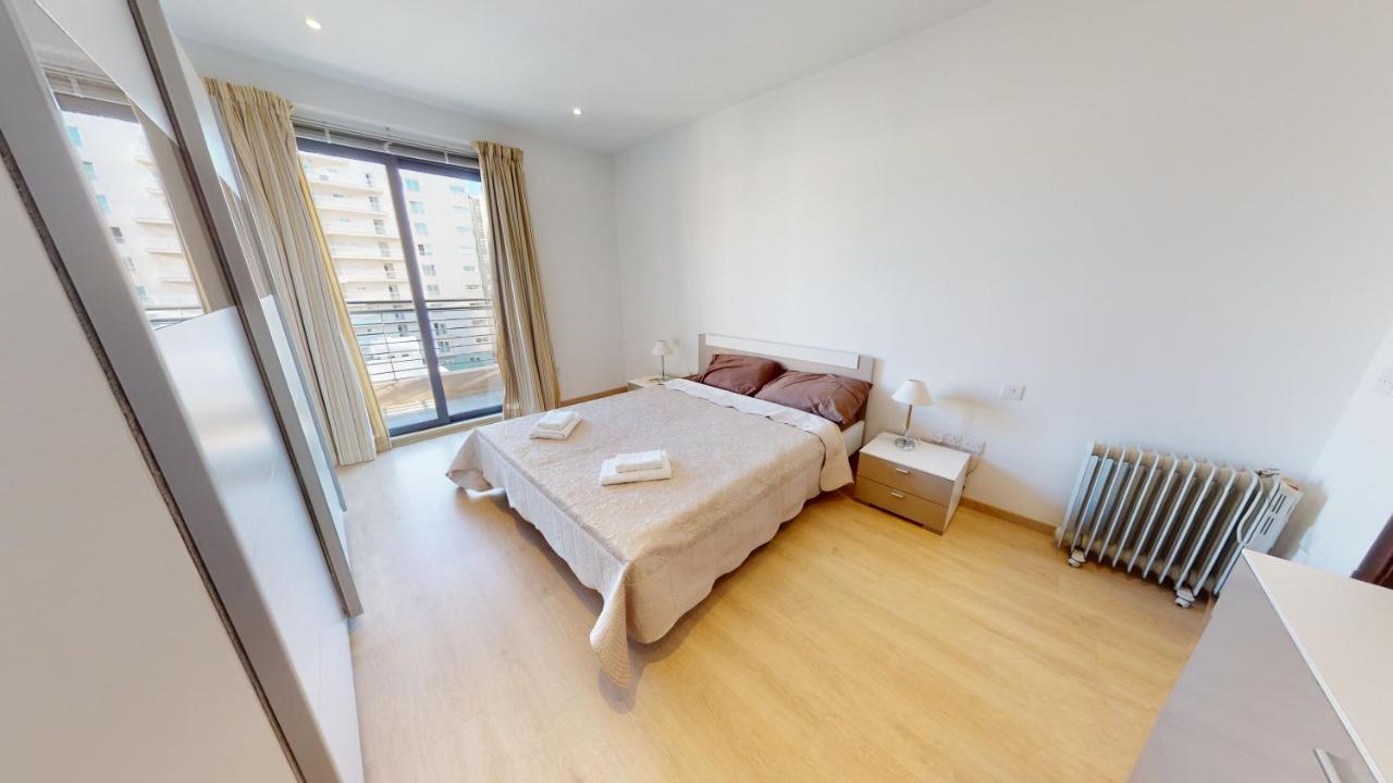 Spacious 2 Bedroom Apartment In سليمة المظهر الخارجي الصورة