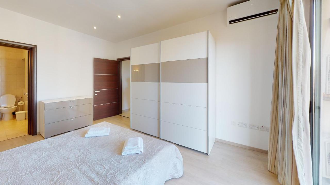 Spacious 2 Bedroom Apartment In سليمة المظهر الخارجي الصورة